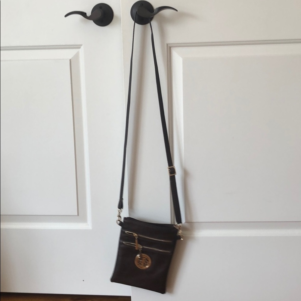 Crossbody bag